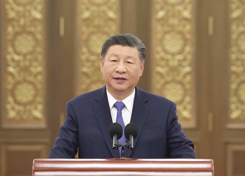 0924习近平在接见探月工程嫦娥六号任务参研参试人员代表时发表重要讲话强调 再接再厉乘势而上 加快建设航天强国 并参观月球样品和探月工程成果展览.jpg 0924习近平在接见探月工程嫦娥六号任务参研参试人员代表时发表重要讲话强调 再接再厉乘势而上 加快建设航天强国 并参观月球样品和探月工程成果展览.jpg