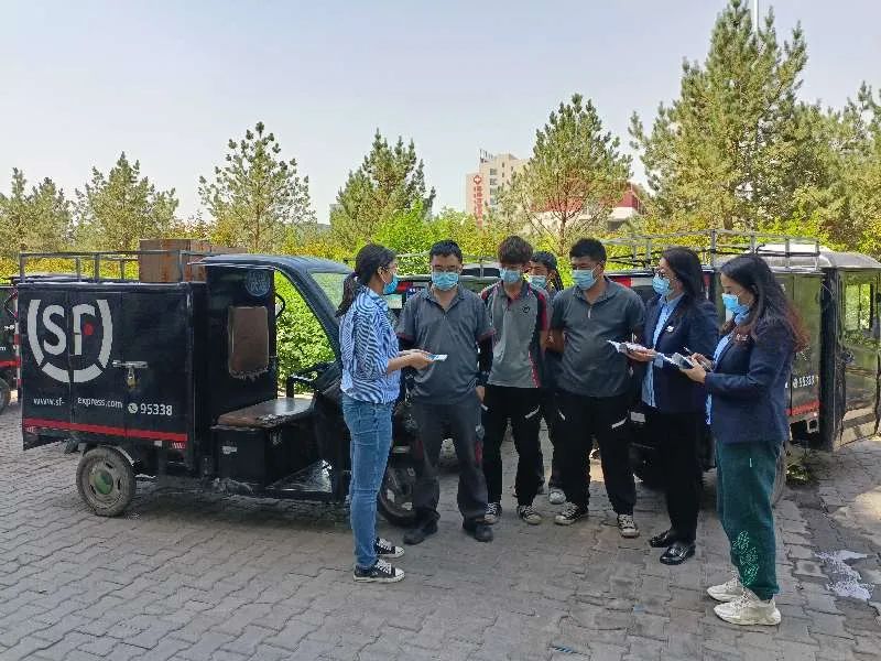 乌海市：率先实现快递小哥优先参加工伤保险全覆盖1.jpg