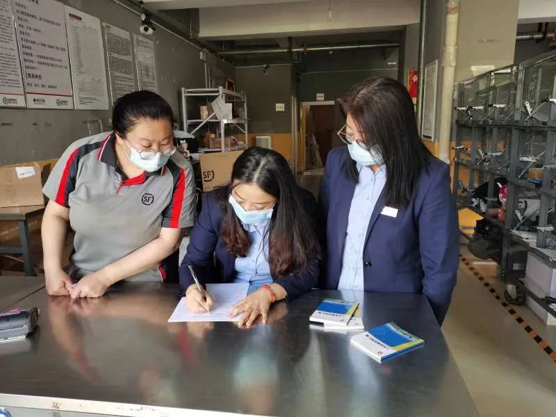 乌海市：率先实现快递小哥优先参加工伤保险全覆盖2.jpg