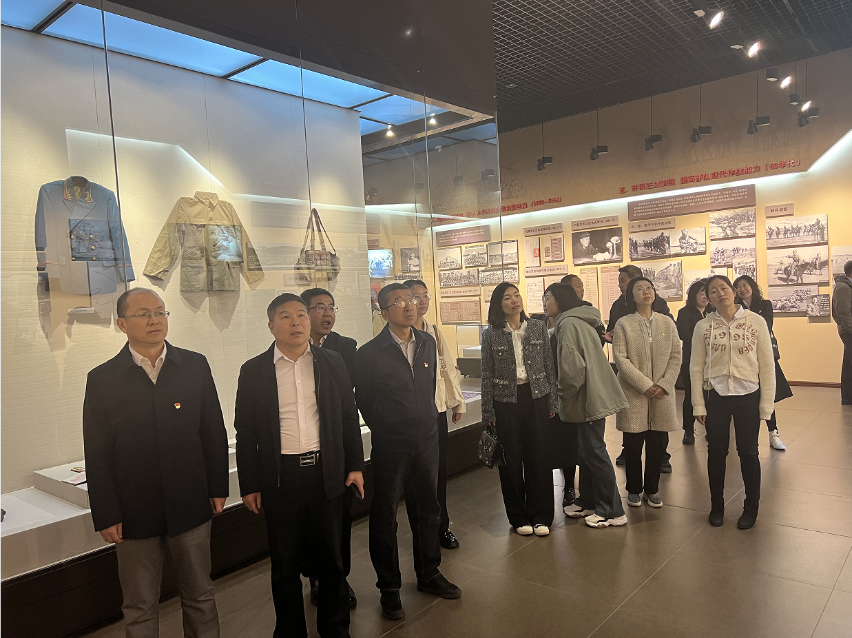自治区统计局开展国防教育主题党日活动1.png