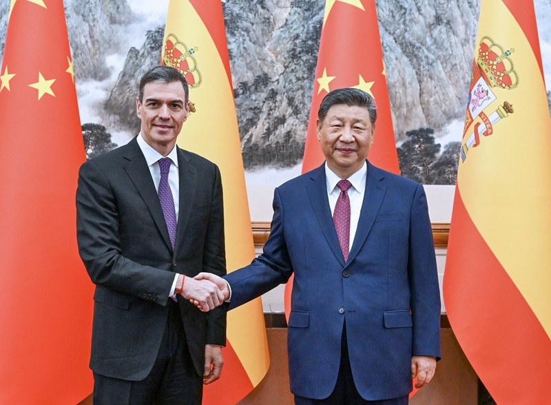 习近平会见西班牙首相桑切斯.jpg