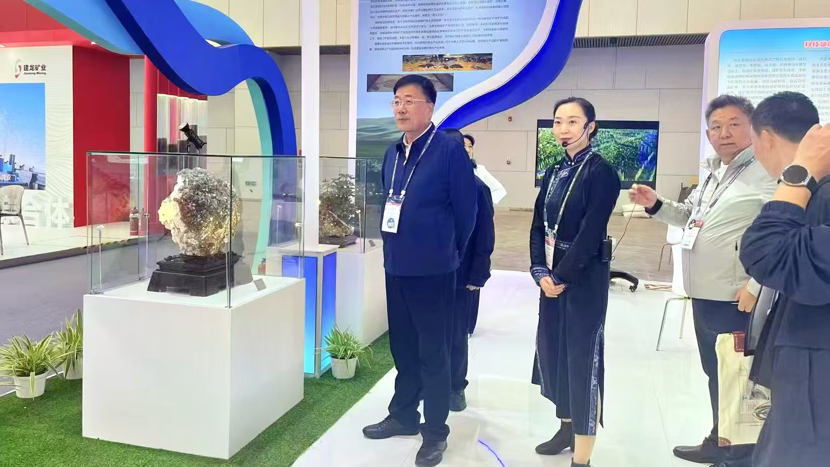 10.18-1.jpg 10.18-1.jpg